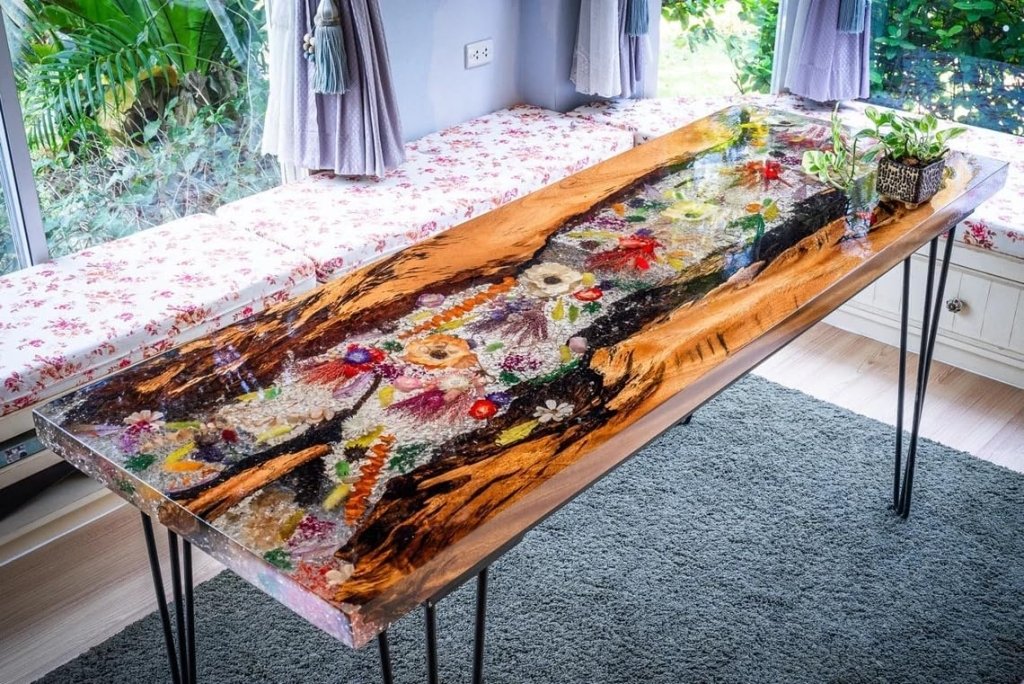 Special Design Colossal Bloom Acacia Wood & Floral Resin Inlay Table | Handcrafted Floral Piece Table Crystal Clear Resin Table Epoxy Table Home Decor Counter Table - resinhomefurniture